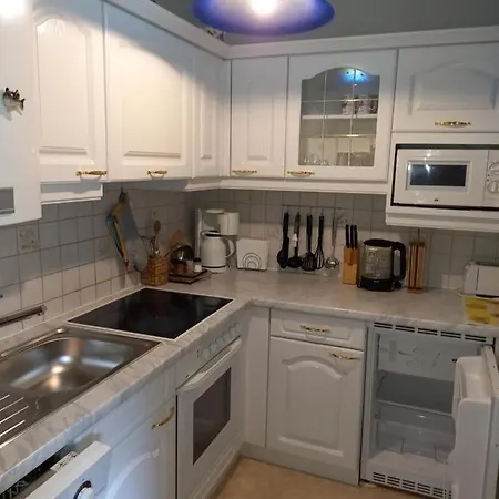 Апартаменты Kleine Auszeit Бад-Миттерндорф