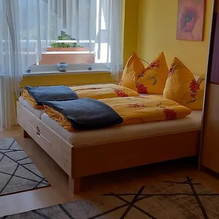 Апартаменты Kleine Auszeit Бад-Миттерндорф